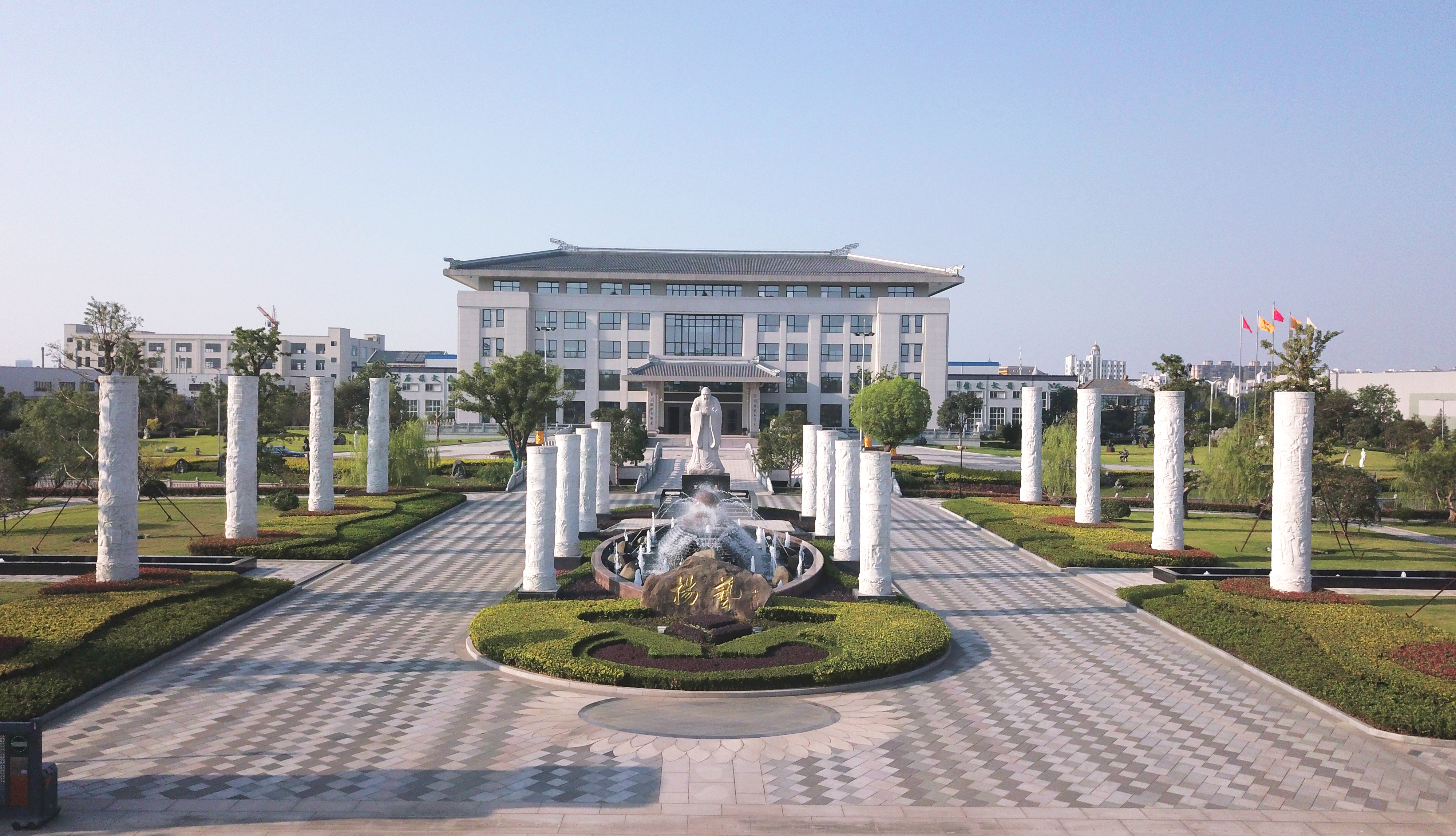 <b>官宣！我们开明抖音&视频号啦，Dou来关注吧~</b>