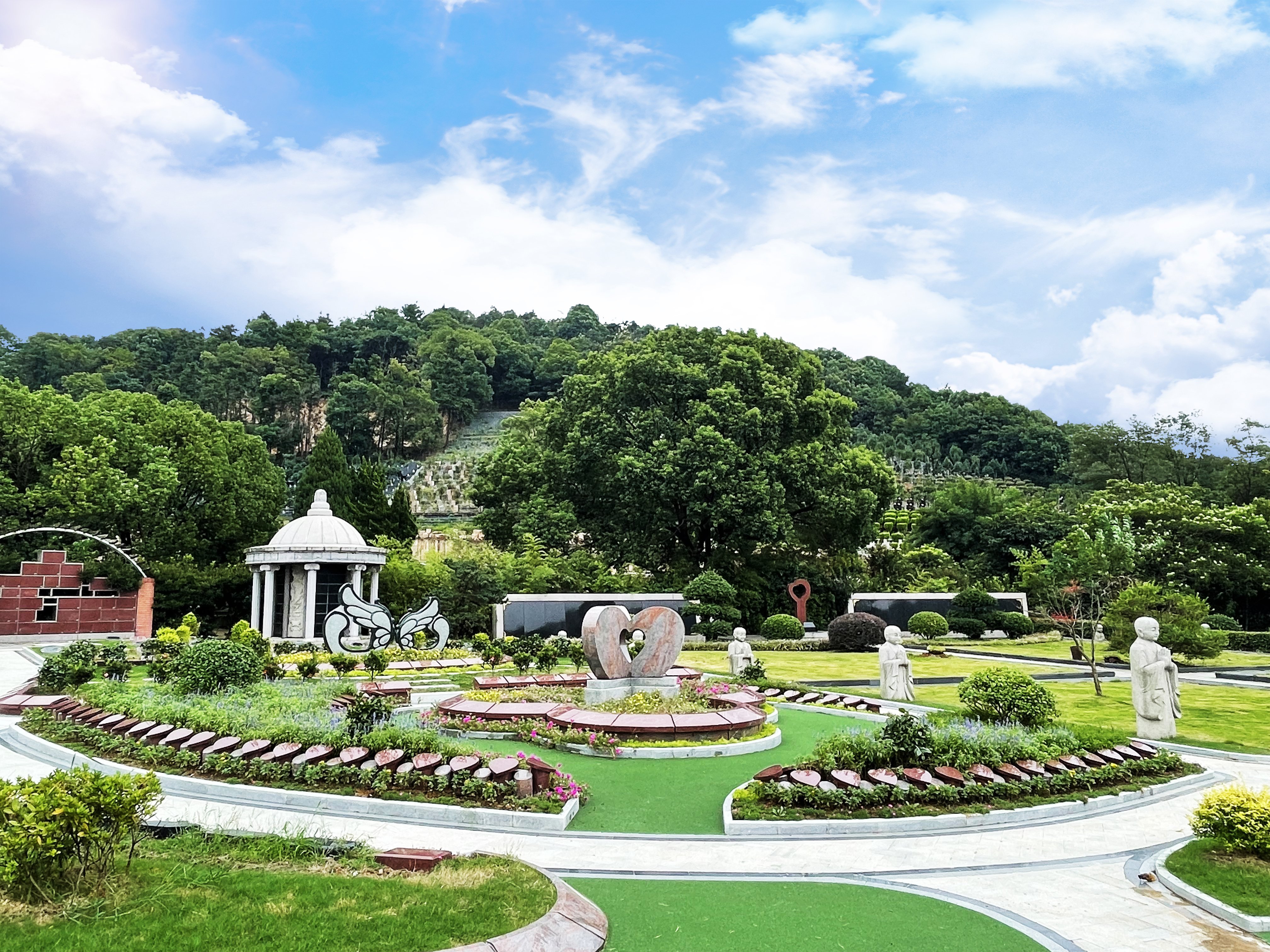 方寸间的大文章，引领现代葬文化