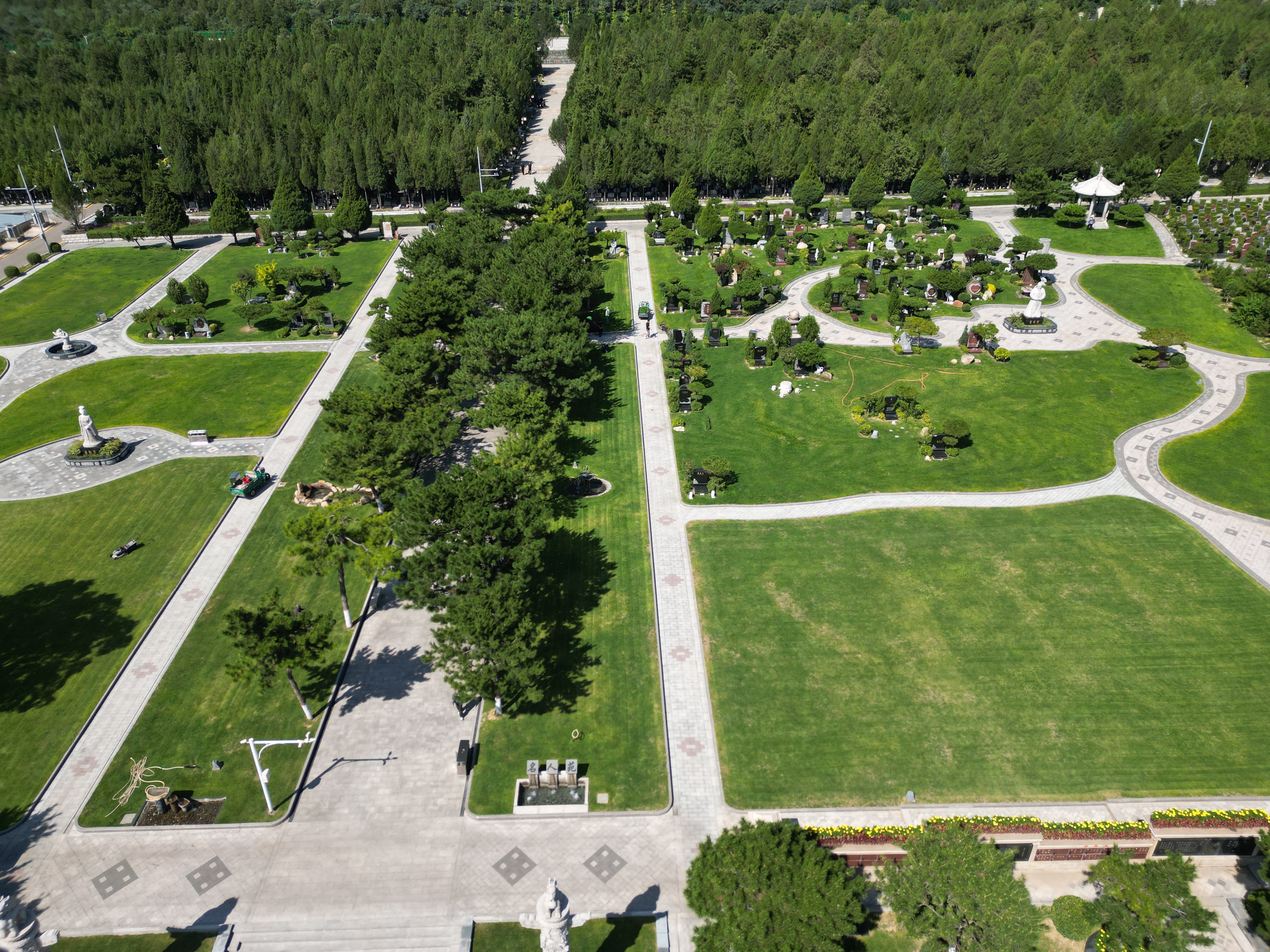 J9集团集团引领墓园投资新风尚：六大合作模式开创行业新篇章