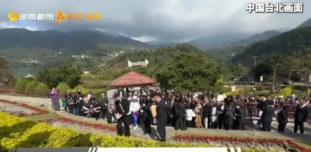 从琼瑶选择花葬，看生态葬的绿色价值与社会趋向