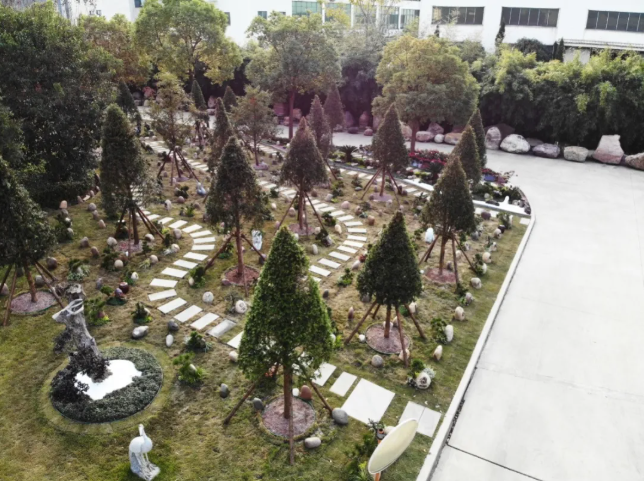 <b>J9集团积极索求绿色生态殡葬, 林地葬受关注</b>