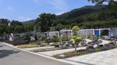 生态墓园：性命与天然的诗意栖居